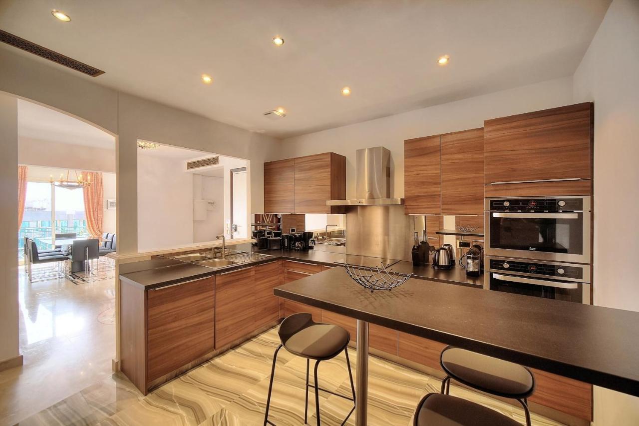 Apartment Ref 1757 - Back Croisette - Sea View For Rent Cannes