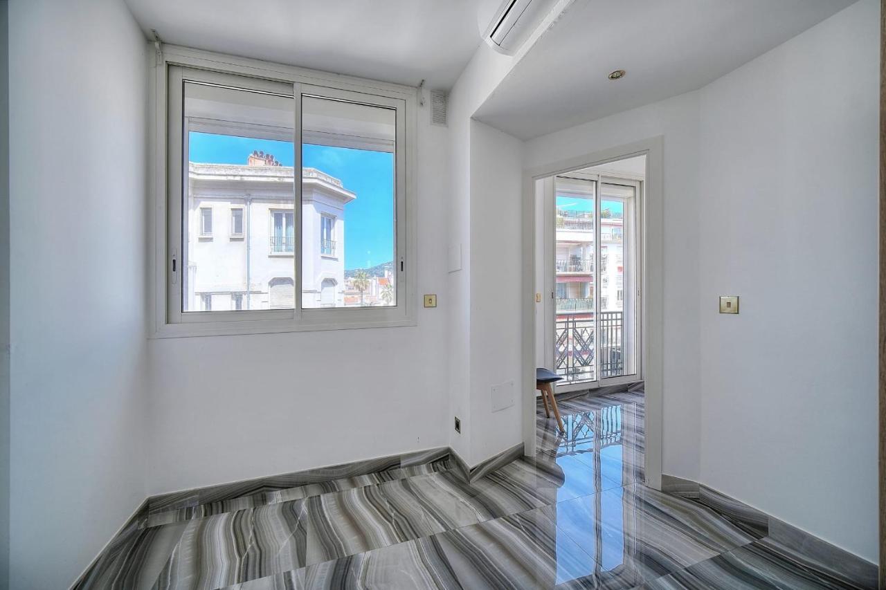 Ref 1757 - Back Croisette - Sea View For Rent Apartment Cannes