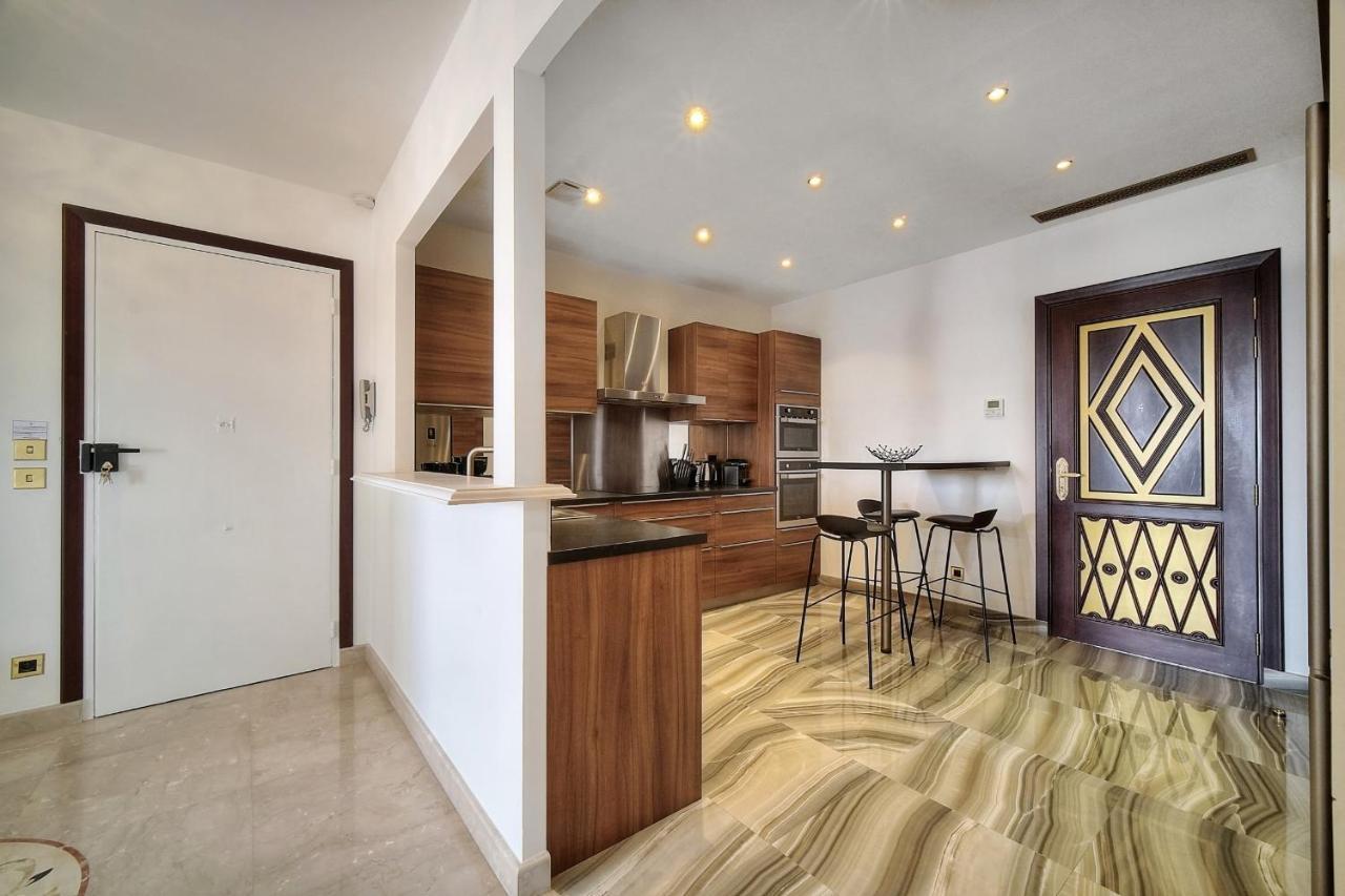 Apartment Ref 1757 - Back Croisette - Sea View For Rent *