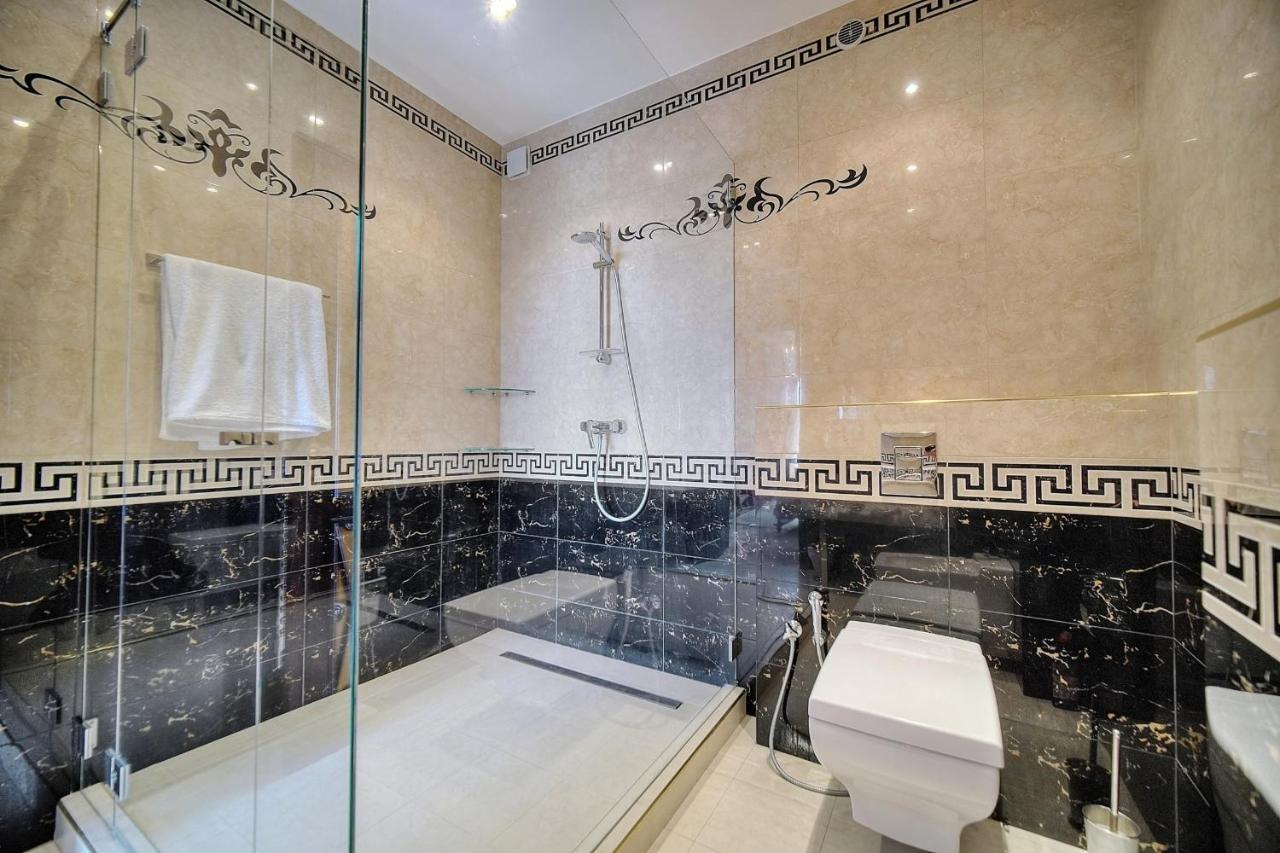 Ref 1757 - Back Croisette - Sea View For Rent * Cannes